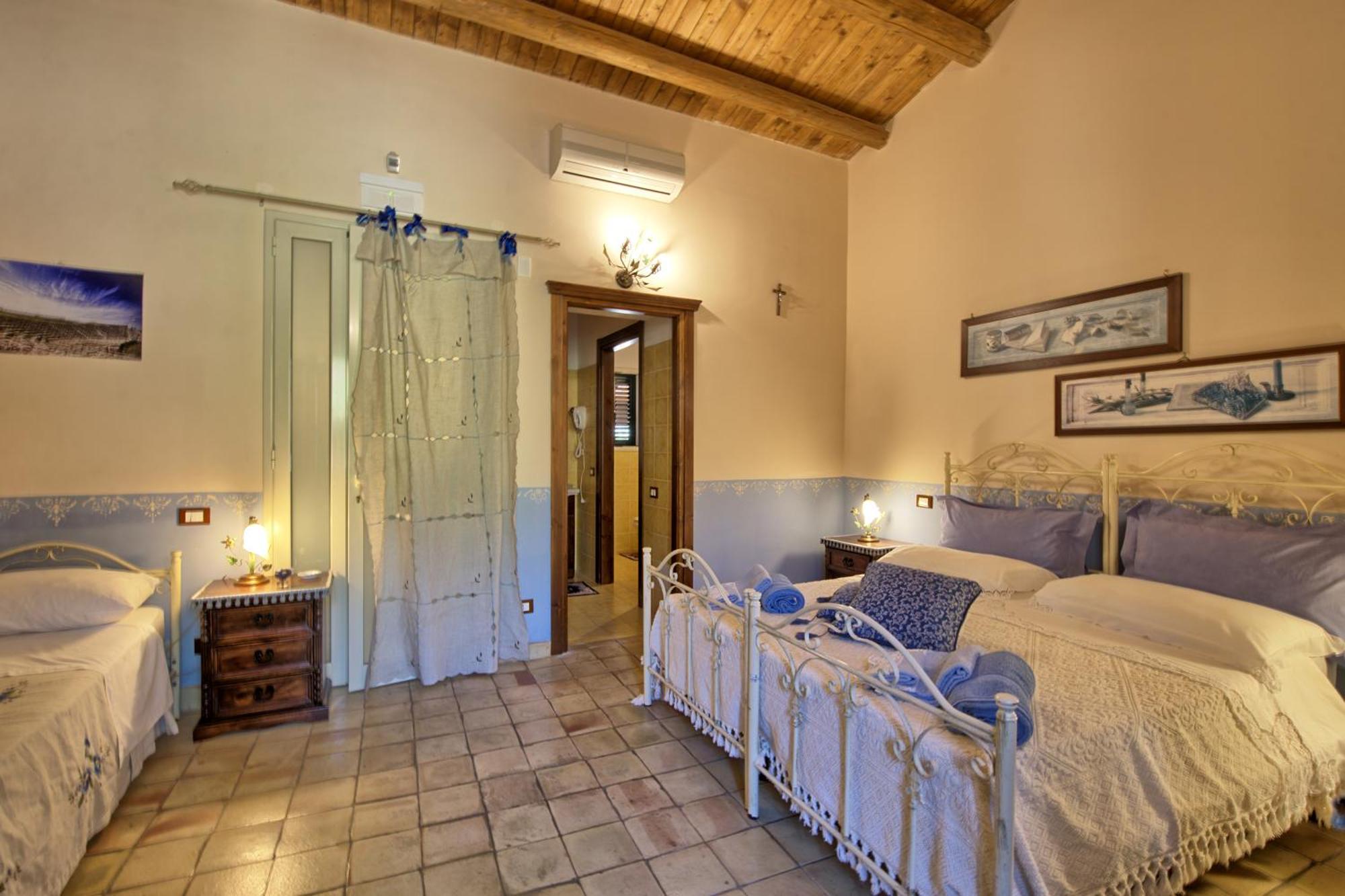 Villa Maddalena By Posarellivillas Palazzolo Acreide Bagian luar foto