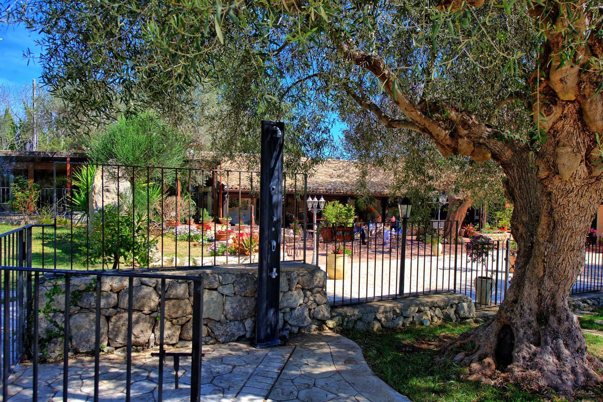 Villa Maddalena By Posarellivillas Palazzolo Acreide Bagian luar foto